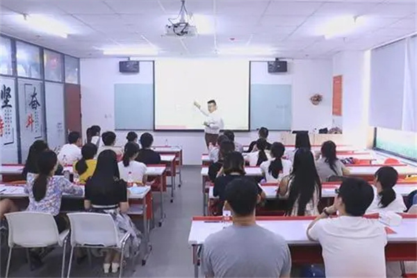 启心智教育加盟